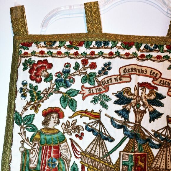 Large Wall Hanging Tapestry 15 Century French 26 x 22 Gorgeous detail Stunning - Picture 10 of 12